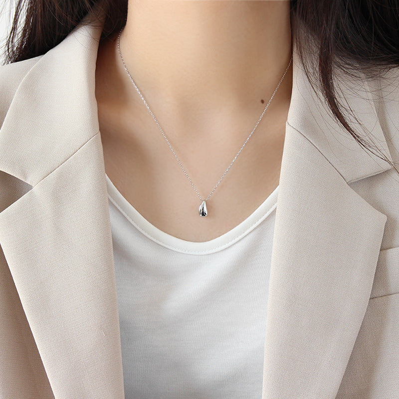 The Drop Pendant