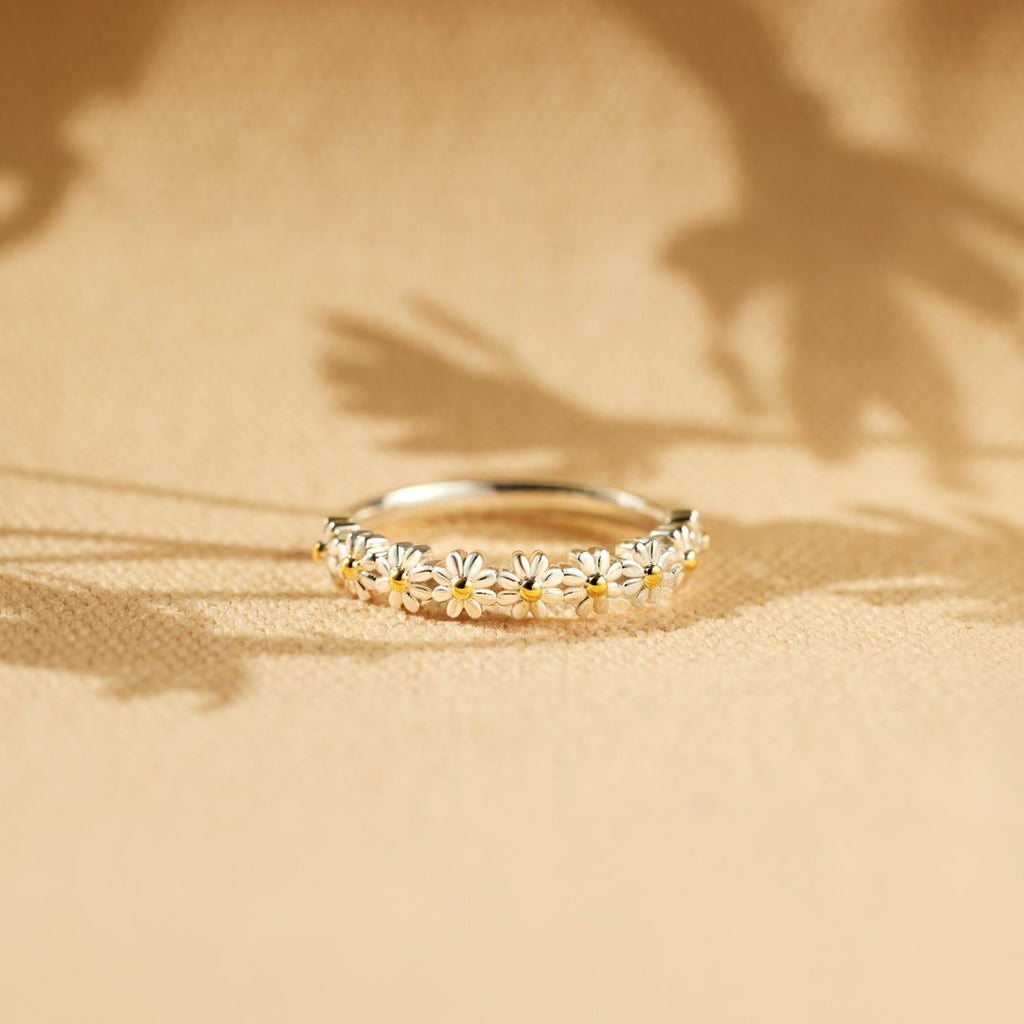 Daisy Ring, view 4