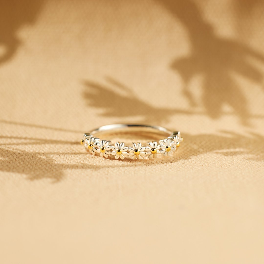 Daisy Ring, view 4